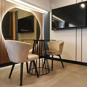 Appartement Grandeur, Pula